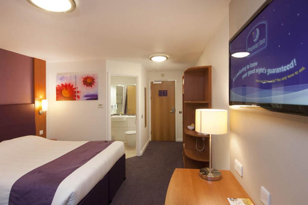 Premier Inn Hatfield المظهر الخارجي الصورة