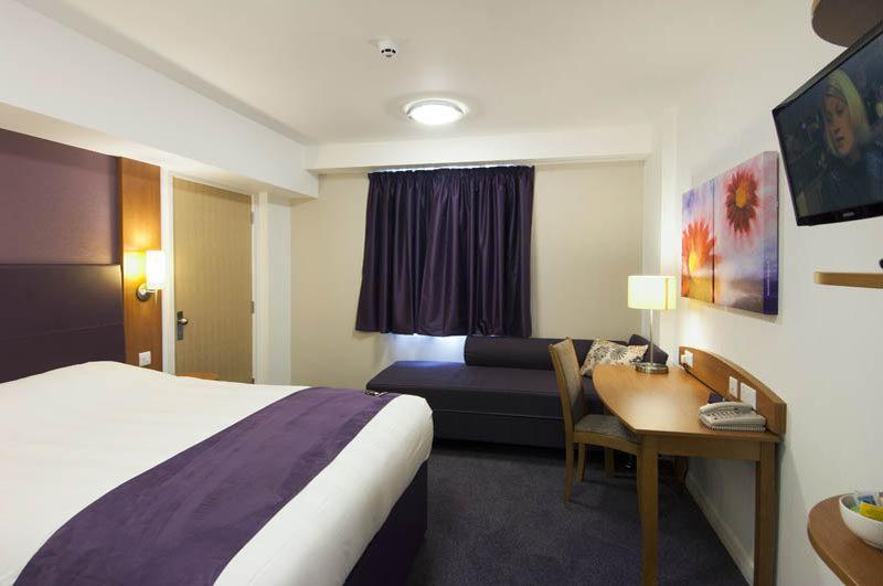 Premier Inn Hatfield المظهر الخارجي الصورة